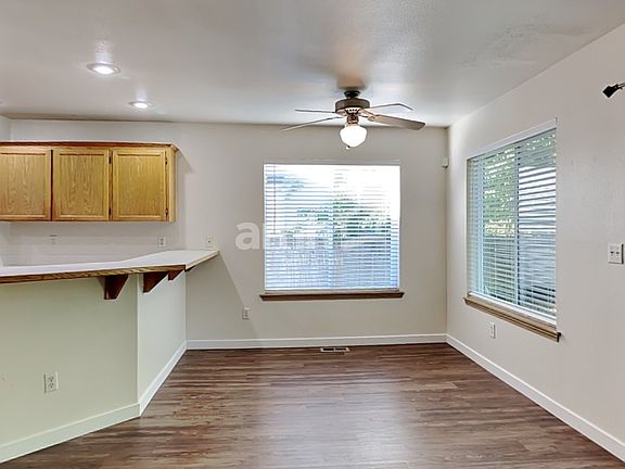 4th image of 23116 39th Ave E