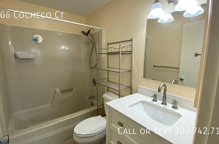 1006 Cocheco Ct — Photo 17