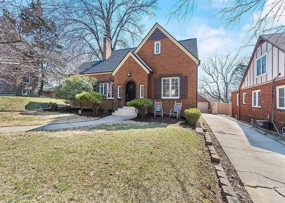 1st image of 1237 Rockwood Dr