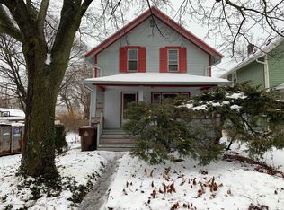 1534 Massachusetts Ave, Lansing, MI 48906