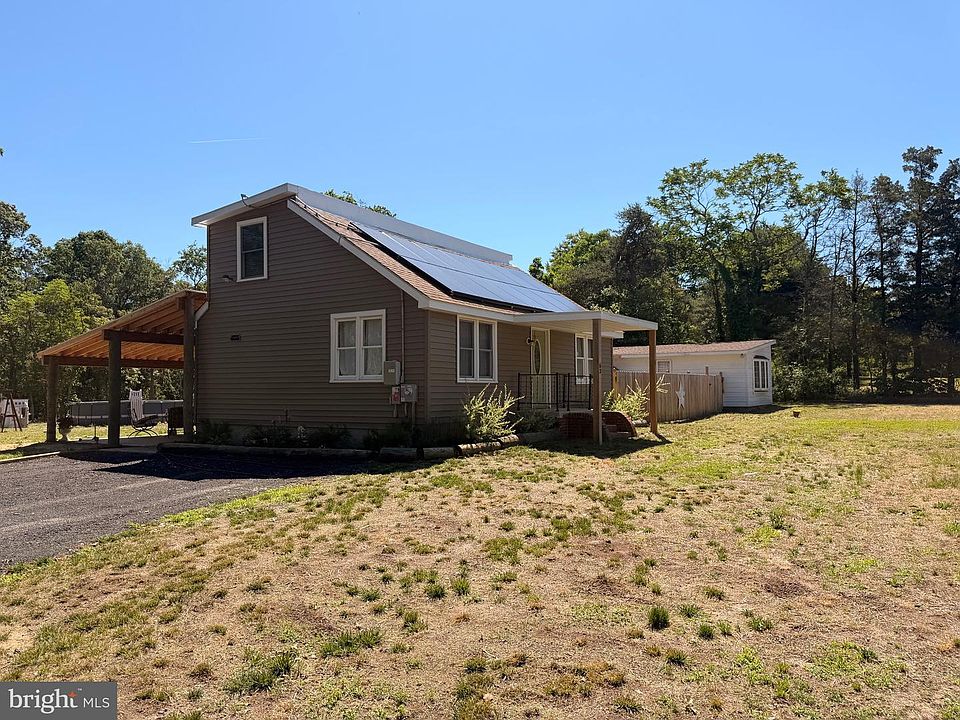 2nd image of 63 Lummis Mill Rd