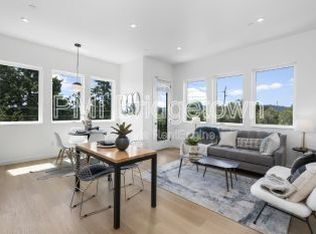 1525 N Humboldt St UNIT 402, Portland, OR 97217