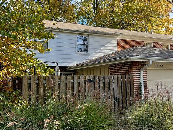 2nd image of 13493 Beaulac Dr