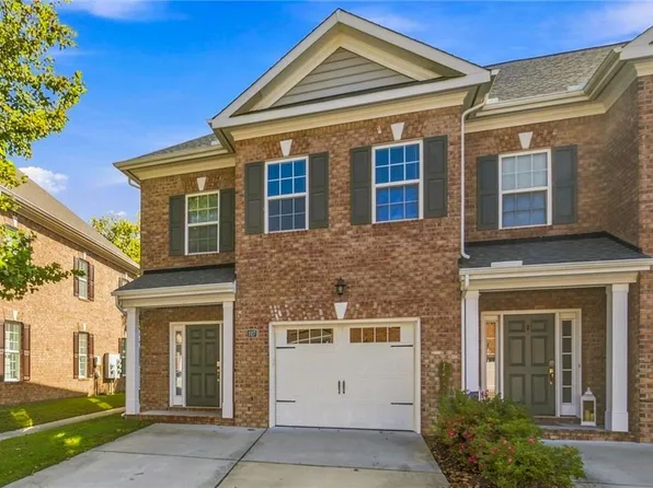 1117 Winsford Ln, Chesapeake, VA 23320