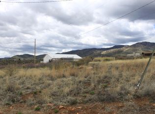9270 E Wolf Rd, Dewey, AZ 86327