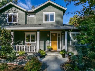 859 F Ave, Lake Oswego, OR 97034