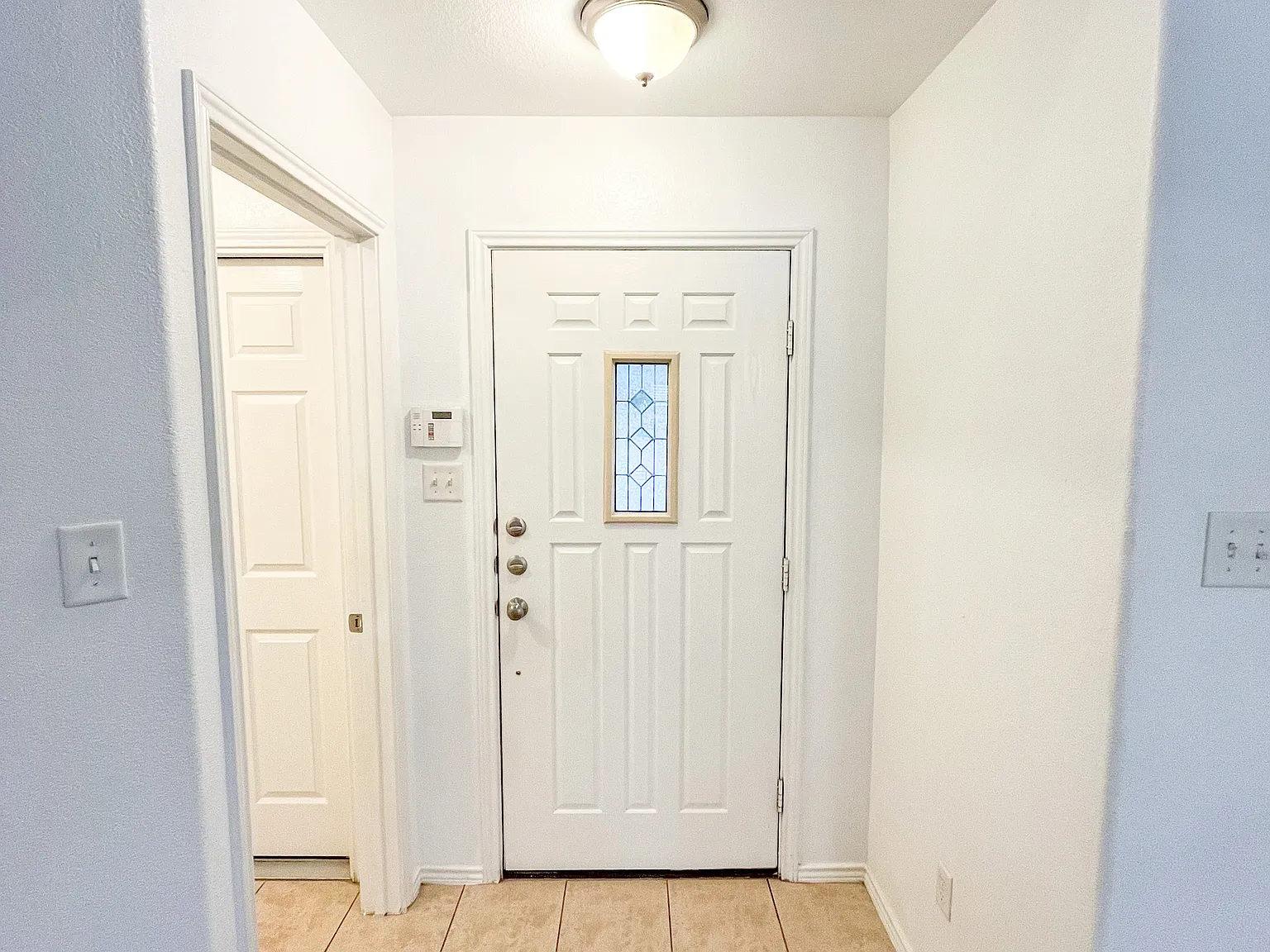 3 bed, 2.5 bath, 1520 sqft, $1,695 — Photo 4