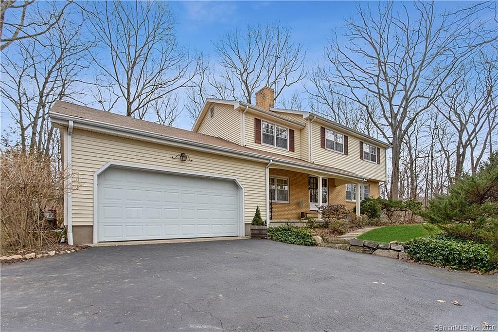 63 Iron Gate Rd, Stamford, CT 06903 | Zillow