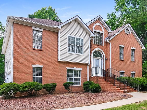 4th image of 155 Byington Dr