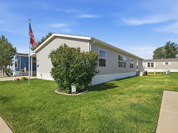4th image of 435 32nd Rd Unit 564