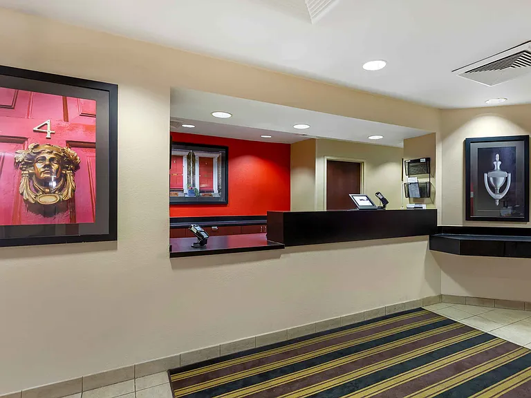Lobby and Guest Check-in