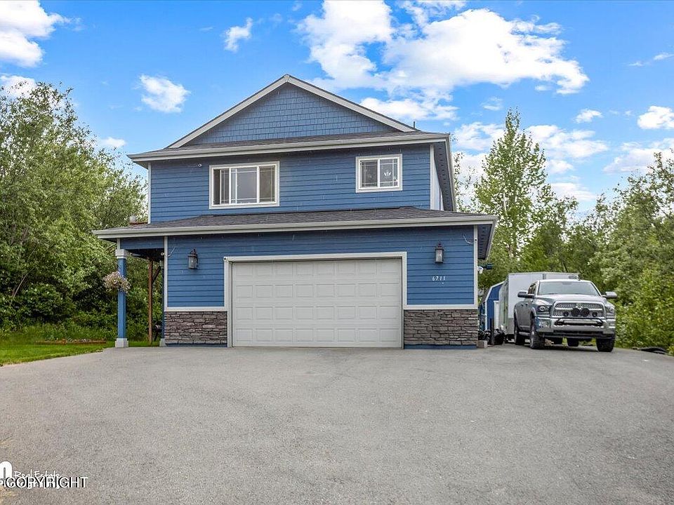 1st image of 6711 W Wellington Dr