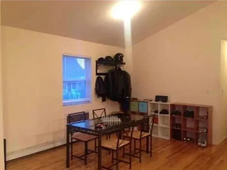 457 Monroe Blvd #2 — Photo 4