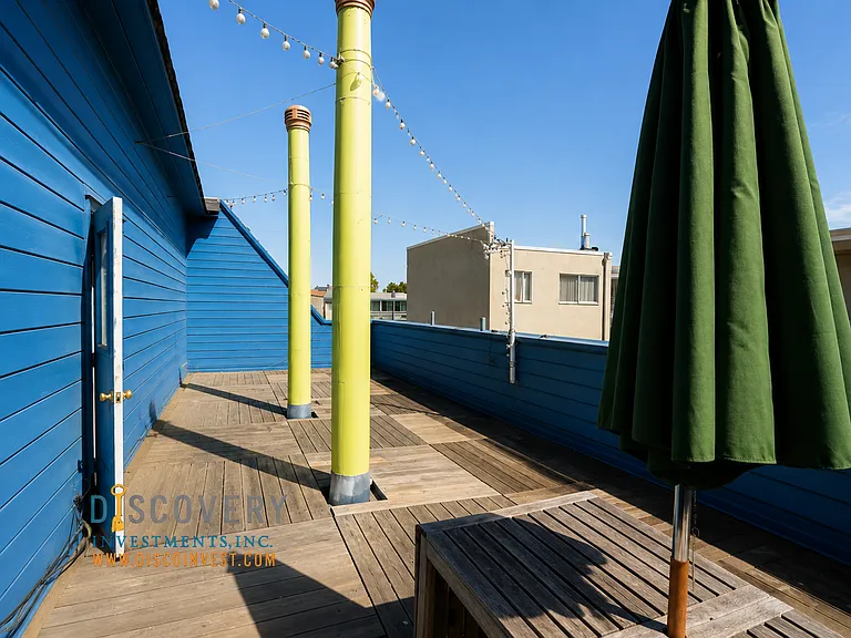 216 Lee St — Photo 24