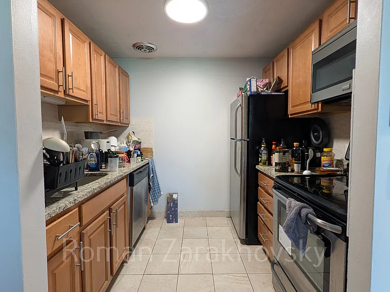 236 Babcock St #4 — Photo 12