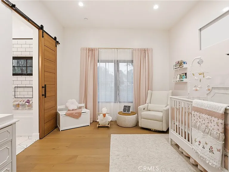 22300 Philiprimm St — Photo 27