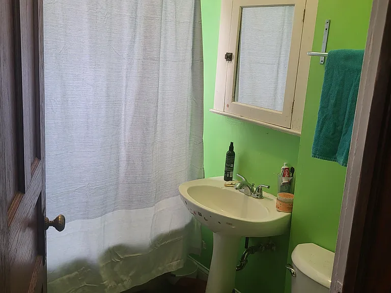 5403 S Maryland Ave — Photo 6