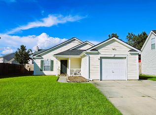 132 Blue Jasmine Ln, Summerville, SC 29483