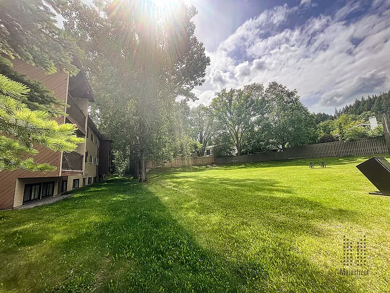 4501 Azure Ave — Photo 14