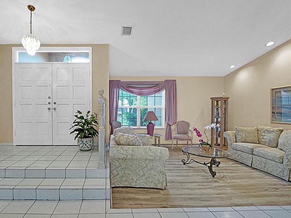 Entrance and sunken living room