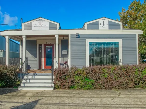 672 Hickory Ave, River Ridge, LA 70123