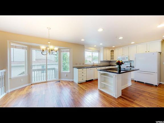 2nd image of 9883 N Wildflower Cir