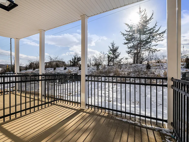 Pinnacle Ridge Apartments — Photo 18