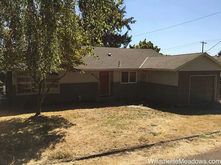 2770 Nola Ave SE — Photo 2