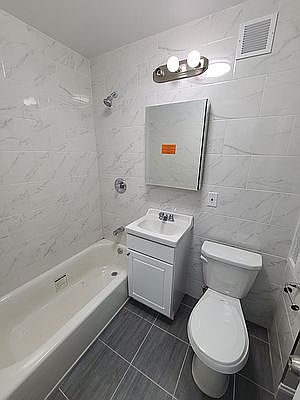 4th image of 342 E 49th St APT 1B