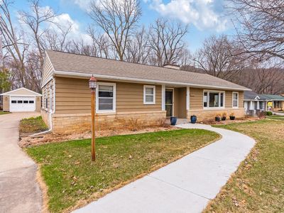 2555 Edgewood PLACE, La Crosse, WI, 54601