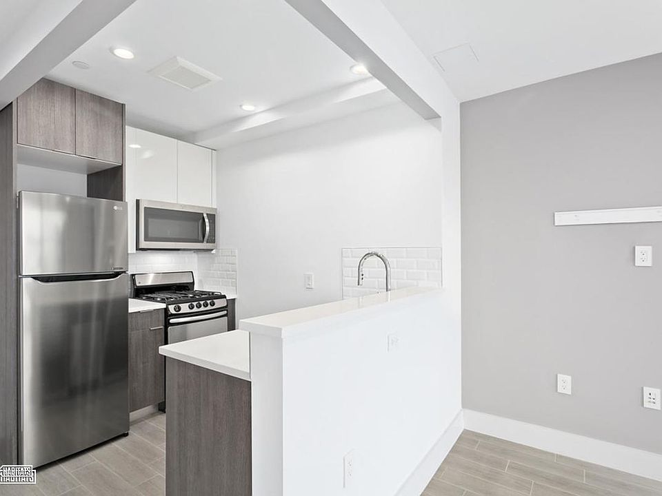1st image of 198 19th St APT 3E