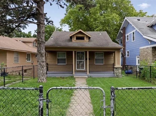 3929 Euclid Ave, Kansas City, MO 64130