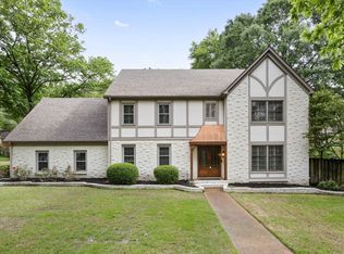 8256 Mossy Creek Dr, Germantown, TN 38138