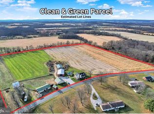 2894 Oxford Rd, New Oxford, PA 17350