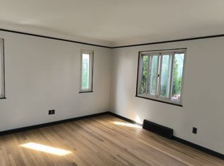 5235 Joseph St, Maple Heights, OH 44137