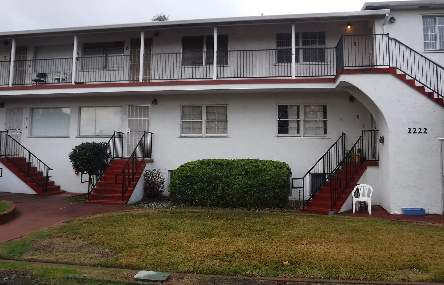 CAL2222 — Photo 1