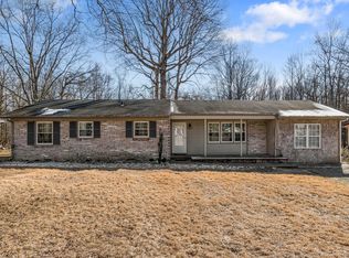 31 Eastwood Dr, Fayetteville, TN 37334