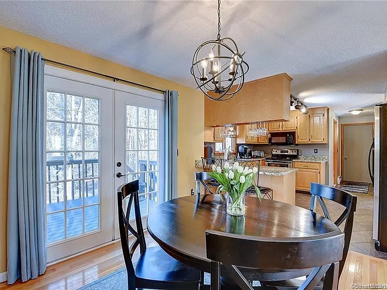 18 Rockwell Ct — Photo 5