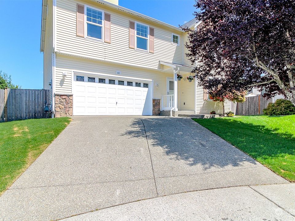 1st image of 1727 201st Street Ct E