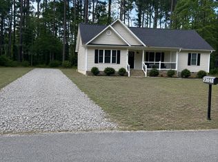 23640 Old Cox Rd, North Dinwiddie, VA 23803