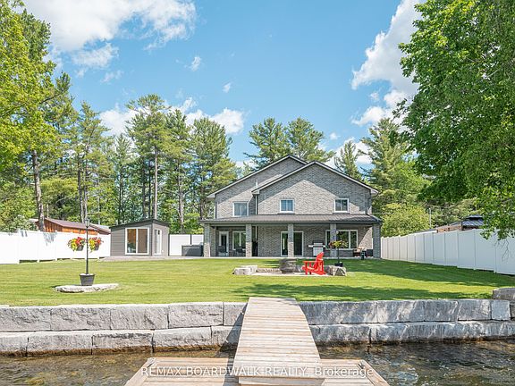2nd image of 50 Kerry Forest Dr