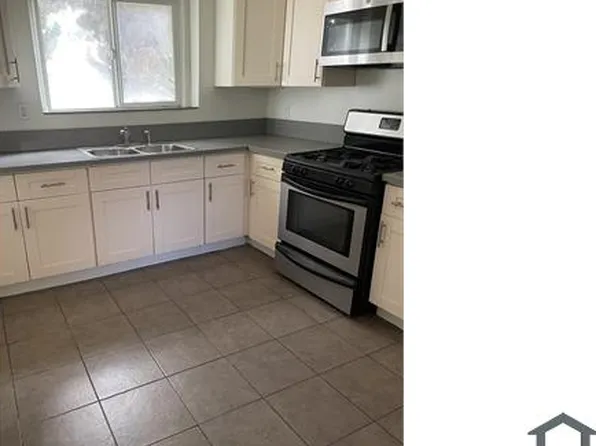 4247 W Slauson Ave, Los Angeles, CA 90043