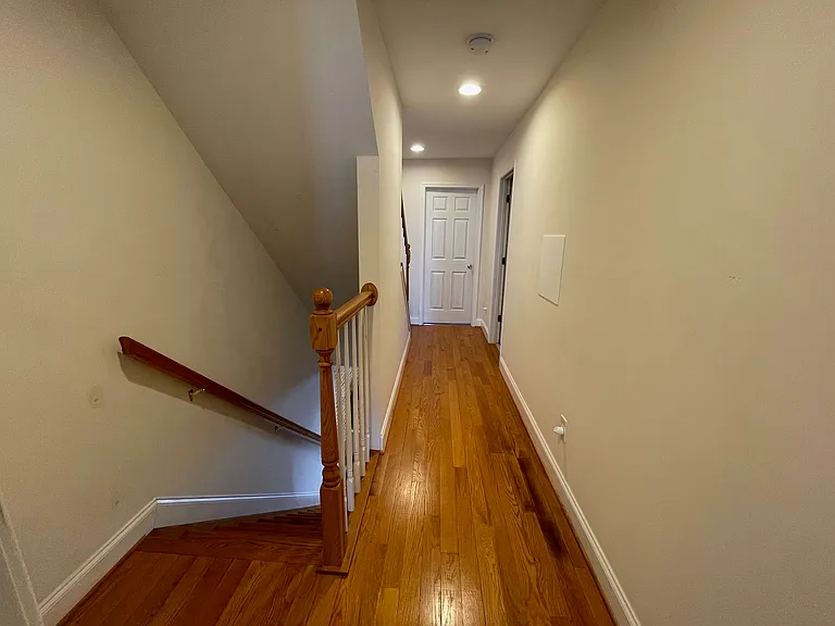 3211 Dillon St — Photo 14
