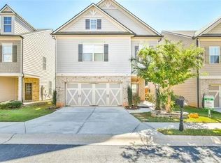 5726 Apple Grove Rd, Buford, GA 30519