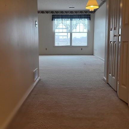 Hallway to living room...