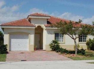 22622 SW 103rd Ct, Miami, FL 33190