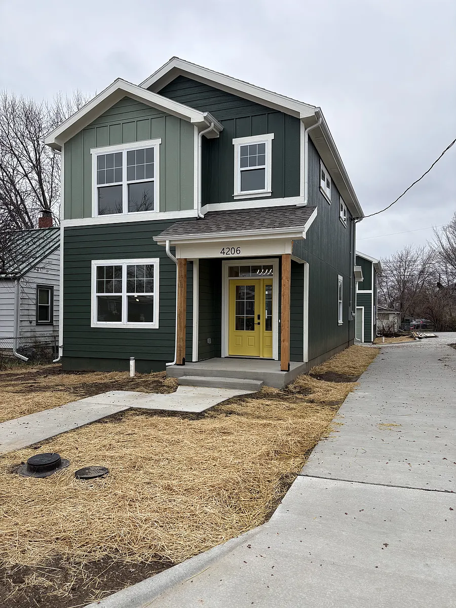 Building Photo - 4206 Pearl St #A