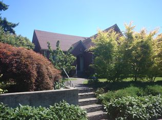 3028 29th Ave W, Seattle, WA 98199