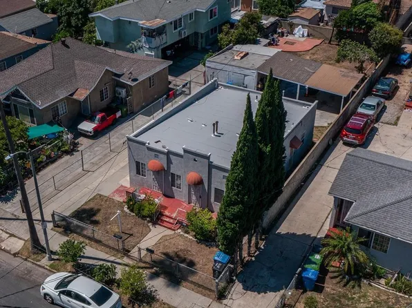841 Island Ave, Wilmington, CA 90744