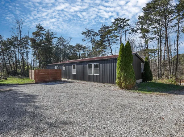 18682 Griffith Rd, Logan, OH 43138